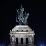 Das Deutsches Eck Koblenz Nachtaufnahme